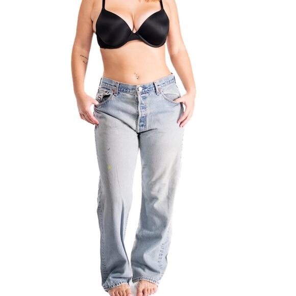 Vintage 1999 Levi 501 Distressed Light Wash Jeans 36x30 - Picture 5 of 10